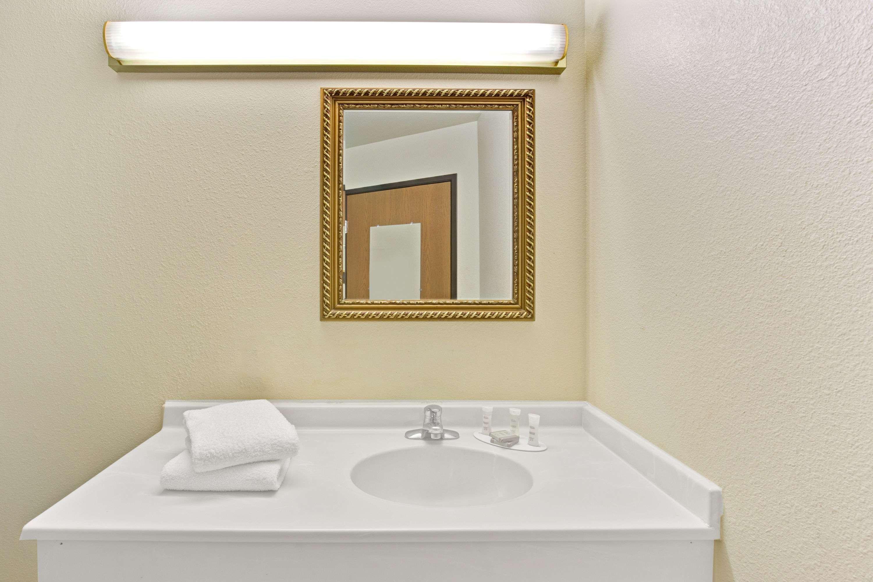 Hotel Super 8 By Wyndham Gurnee Extérieur photo